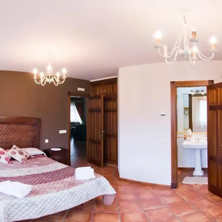 Campoelvalle Country house Hacinas