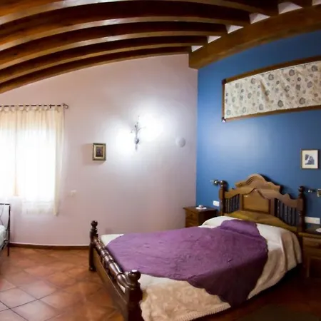Campoelvalle Country house Hacinas